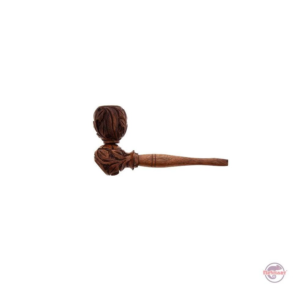 Carved Large Stand-Up Pipe • 15 cm